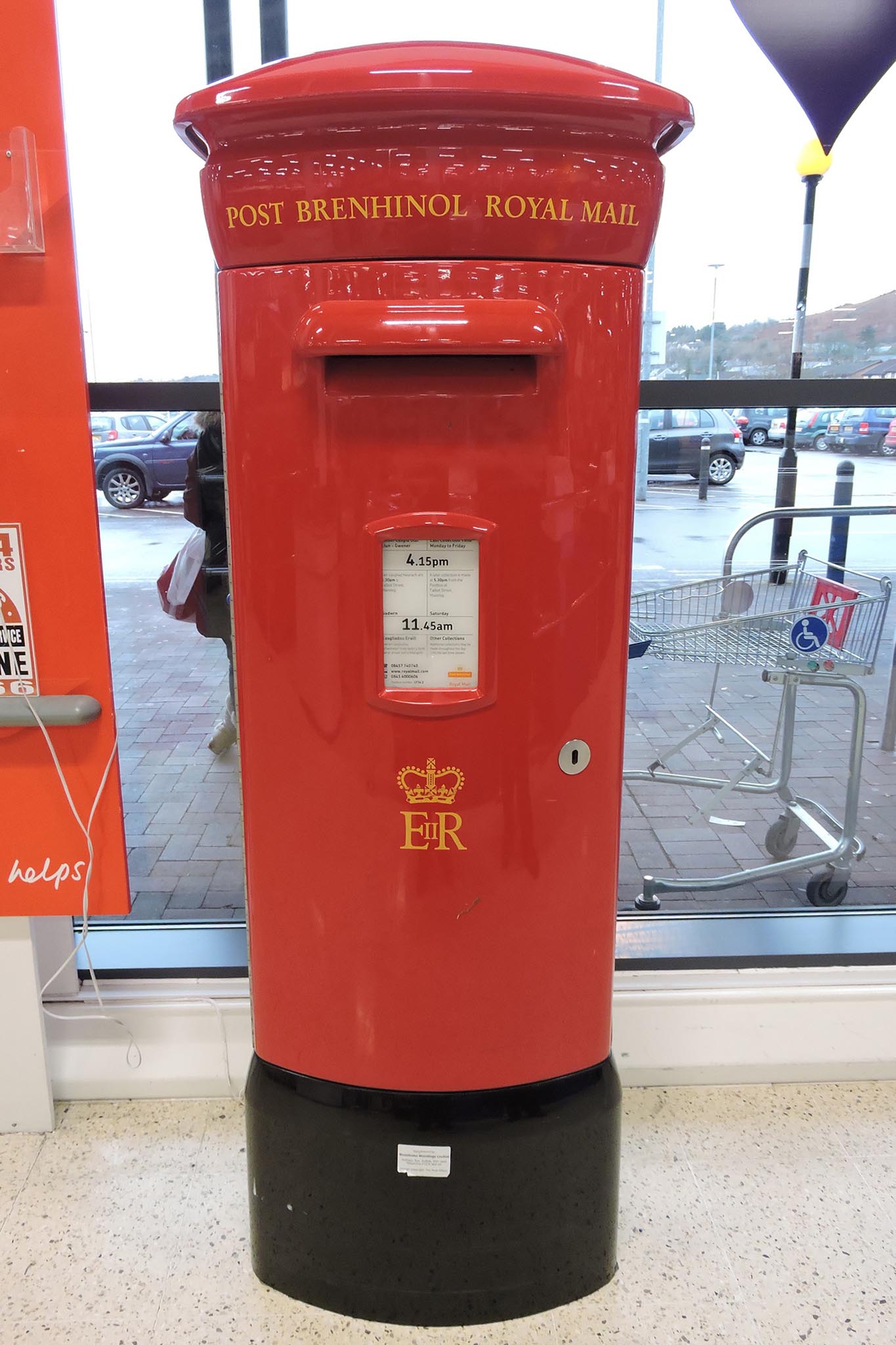 E2R Welsh pillar pillar box 1990s, South Wales. David Hunt.