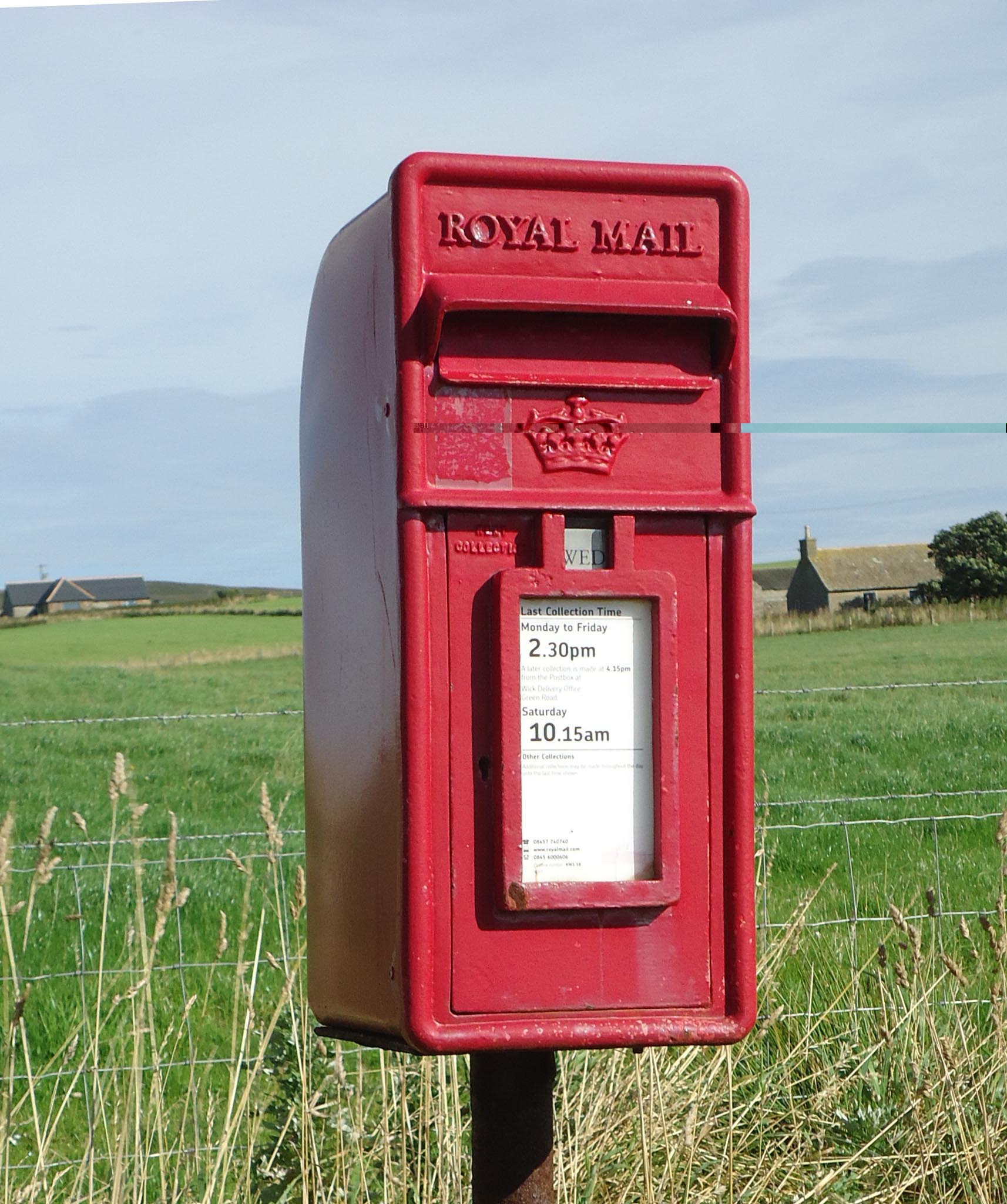 ER/Scottish Crown lamp box, 2000s, North Scotland. Bob Drummond