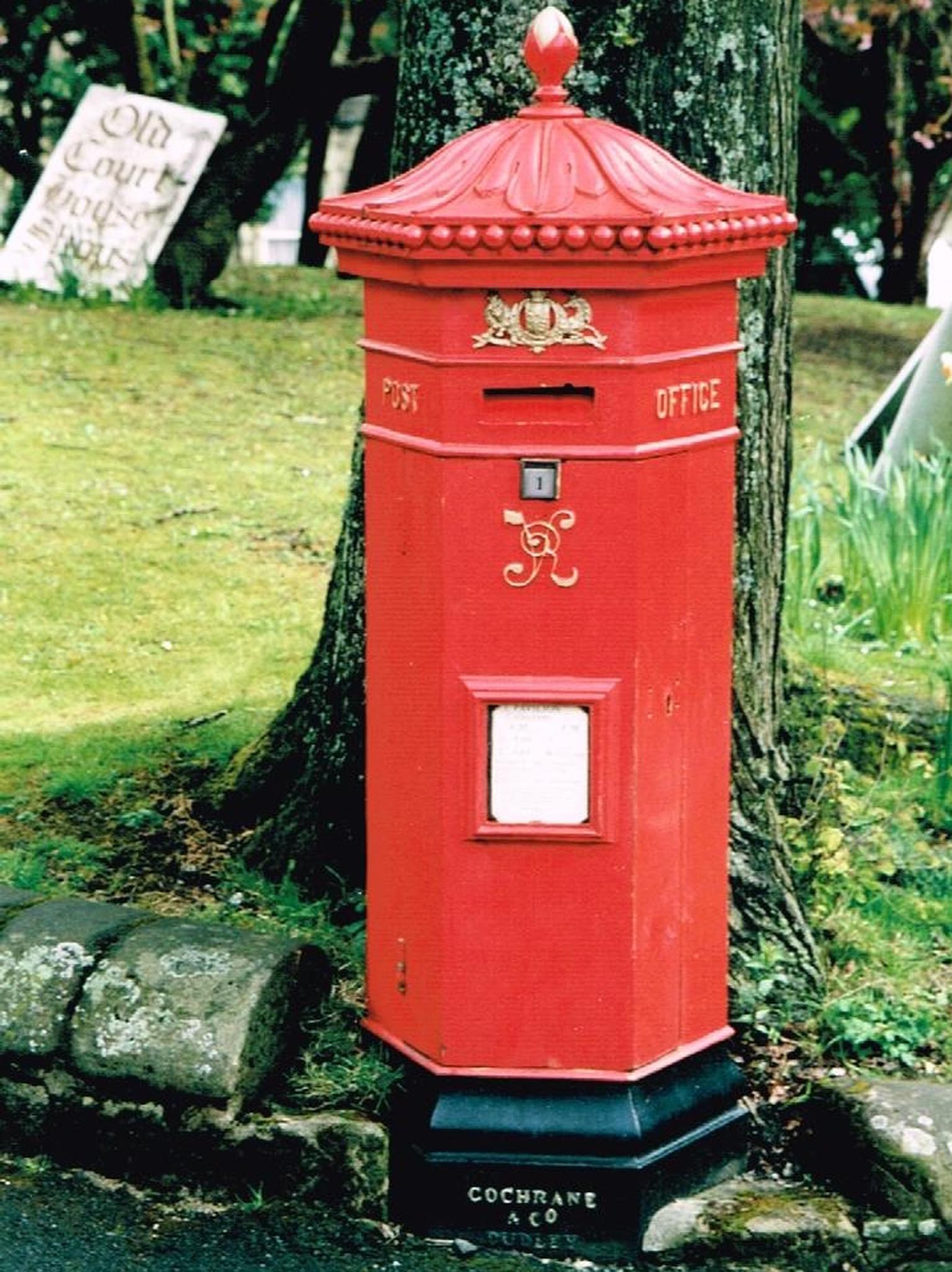VR Penfold pillar box 1870s, Peak District. Simon Vaughan Winter