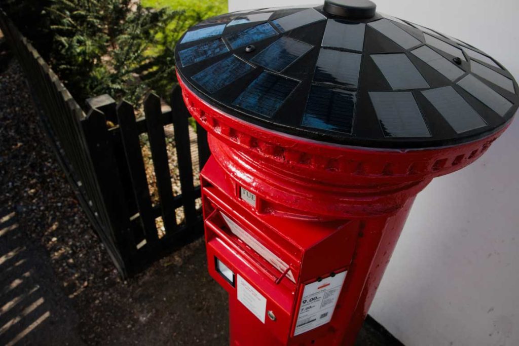 ROYAL MAIL UNVEILS POSTBOX OF THE FUTURE TO MAKE SENDING PARCELS EASIER